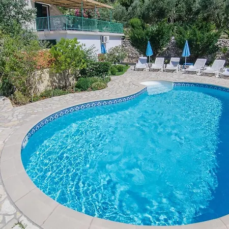 Klara Nyaraló Viganj