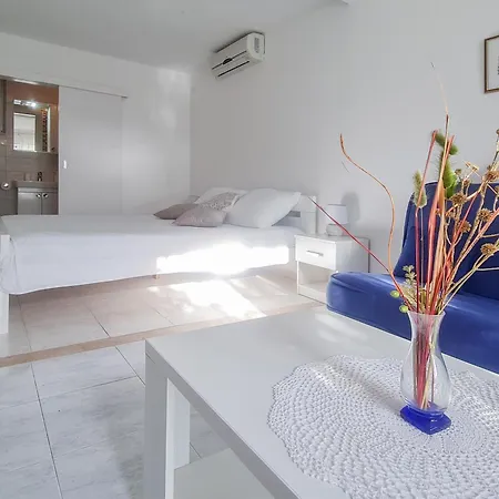 Prázdninový dům Klara Viganj